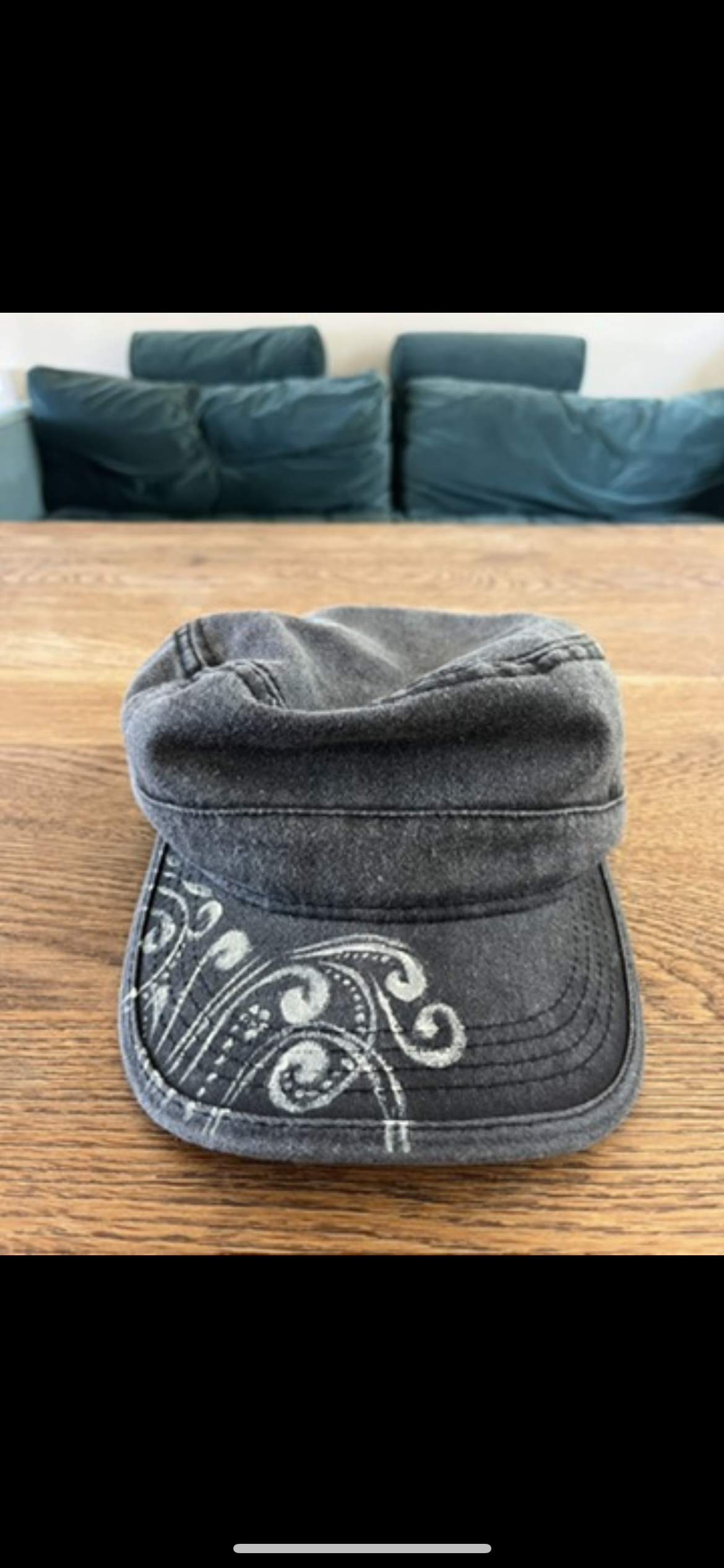 Black swirl Cadet