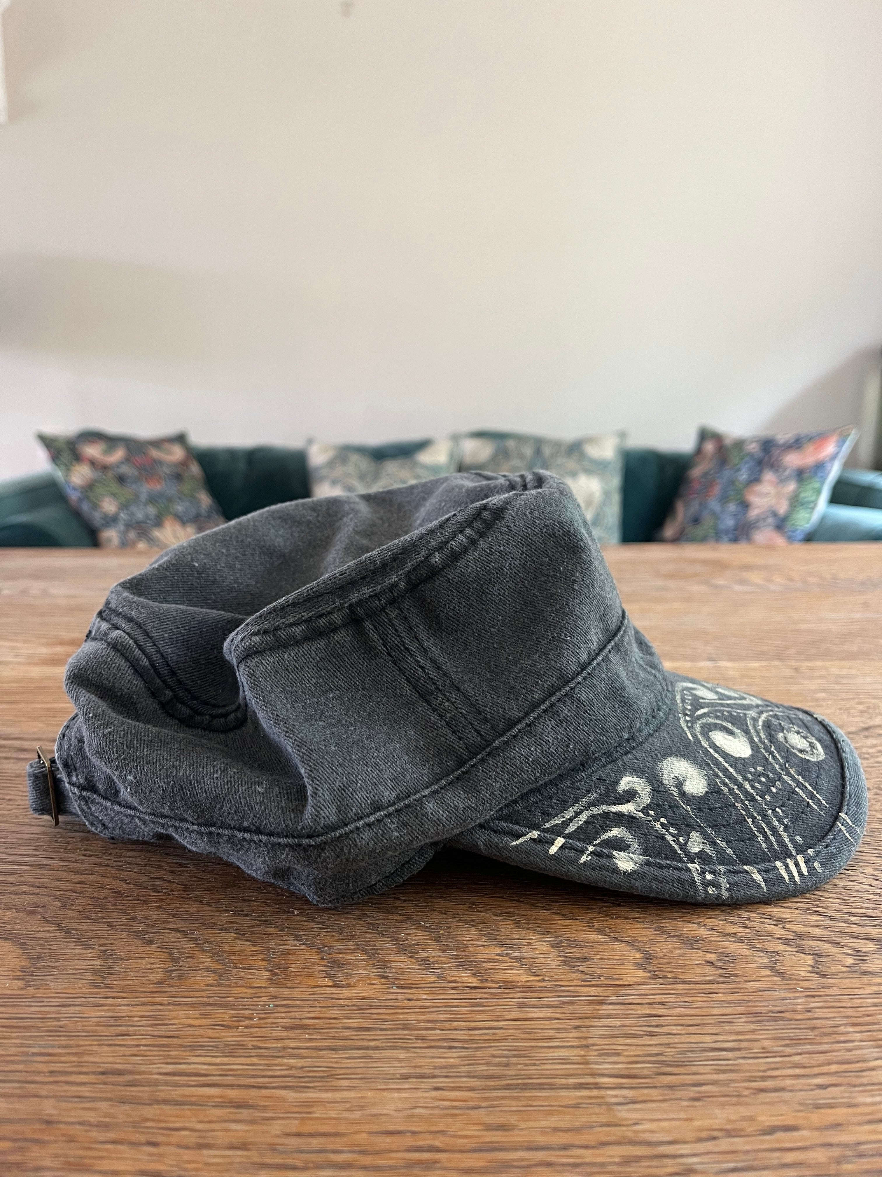Black swirl Cadet